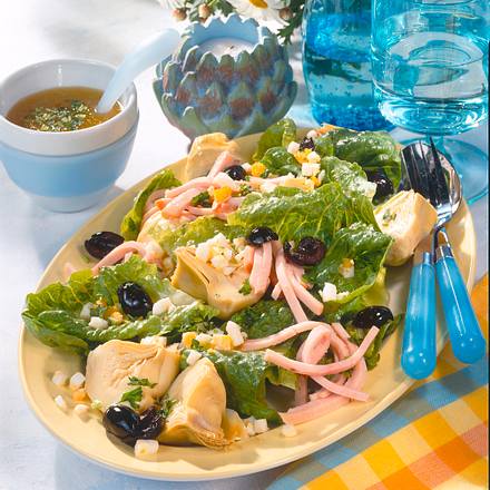 Artischocken-Salat mit Pute & Ei Rezept Artischocken-Salat mit Pute & Ei Rezept