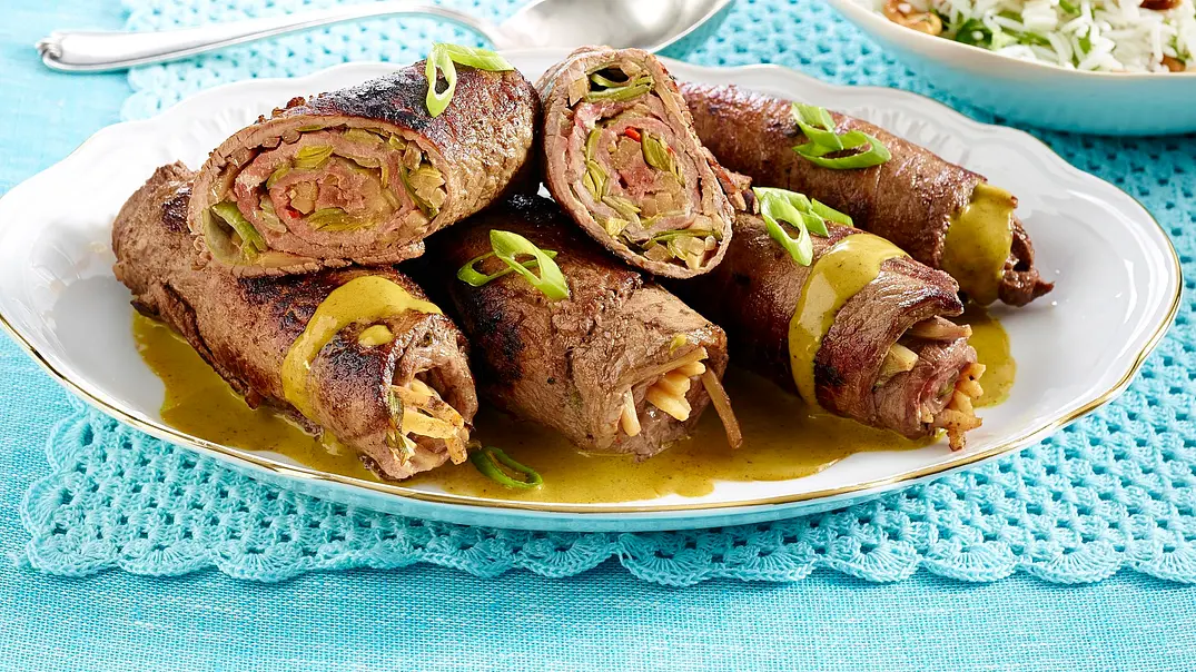 Asia-Roulade Rezept - Foto: LECKER @ Bauer Media Group Asia-Roulade Rezept - Foto: LECKER @ Bauer Media Group