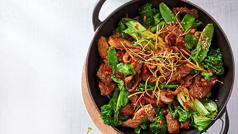 Asiatische  Entenbrust aus dem Wok Rezept - Foto: House of Food / Bauer Food Experts KG