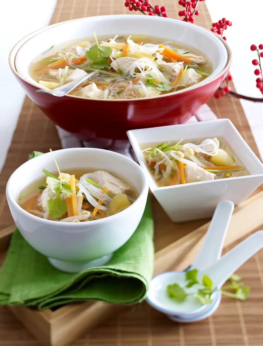 Asiatische Hühnersuppe Rezept Asiatische Hühnersuppe Rezept