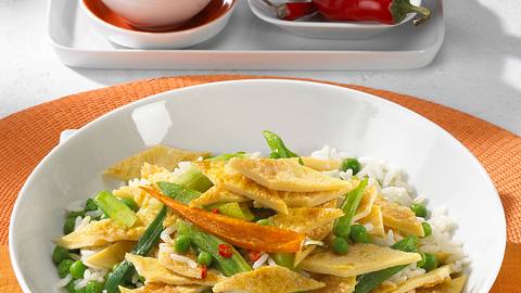 Asiatischer Eierreis Rezept - Foto: House of Food / Bauer Food Experts KG