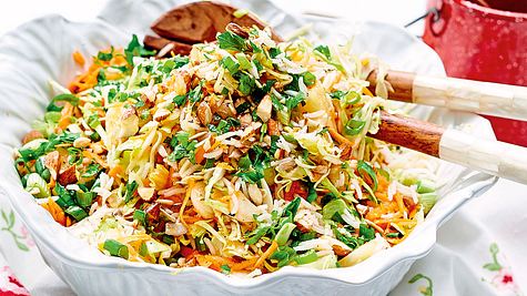 Asiatischer Kraut-Reis-Salat Rezept - Foto: House of Food / Bauer Food Experts KG