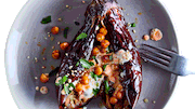 Aubergine vom Blech Rezept - Foto: House of Food / Food Experts KG