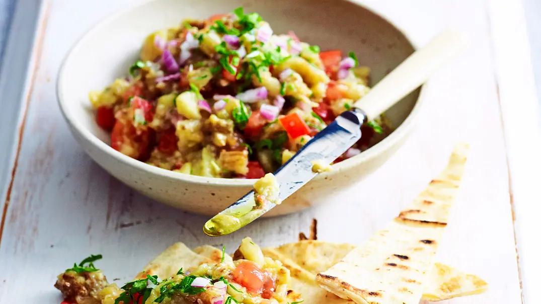 Auberginen-Salsa Rezept - Foto: LECKER @ Bauer Media Group Auberginen-Salsa Rezept - Foto: LECKER @ Bauer Media Group
