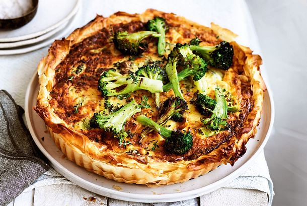 Auf frischer Tarte vernascht: Brokkoli und Cheddar Rezept