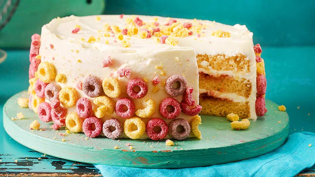 Aufgeweckte Kringel-Torte Rezept - Foto: LECKER @ Bauer Media Group