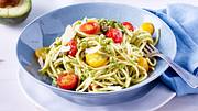 Avocado-Pesto zu Spaghetti Rezept - Foto: House of Food / Bauer Food Experts KG