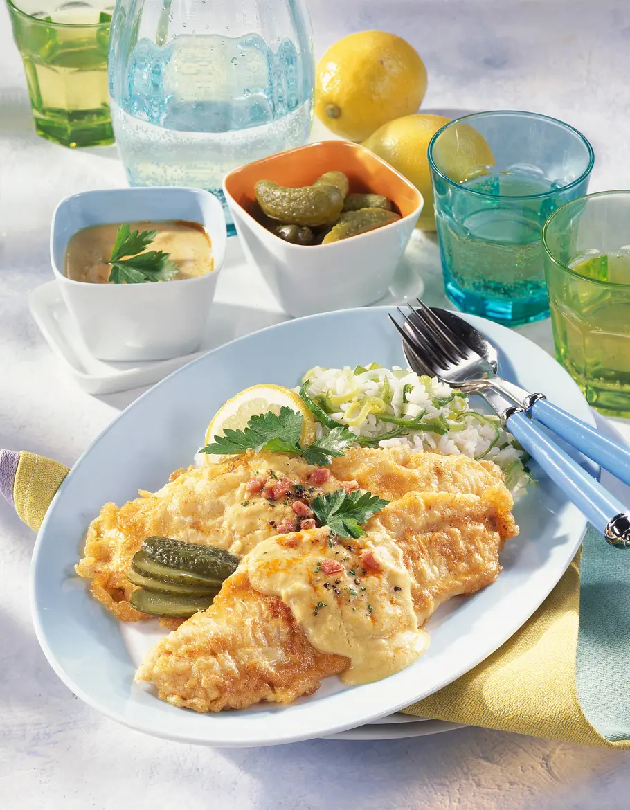 Backfisch mit Senfsoße & Lauch-Reis Rezept Backfisch mit Senfsoße & Lauch-Reis Rezept