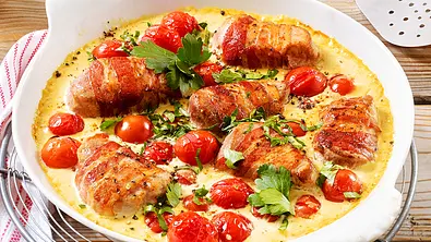 Bacon-Medaillons in Currysoße Rezept - Foto: LECKER @ Bauer Media Group