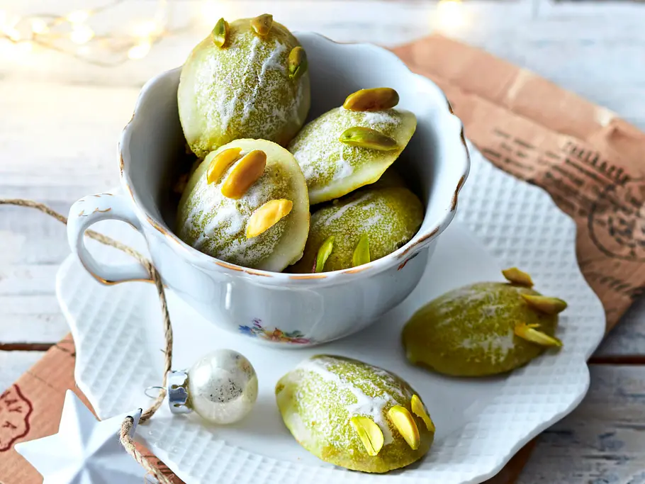 Bärentatzen mit Matcha-Pulver Rezept Bärentatzen mit Matcha-Pulver Rezept