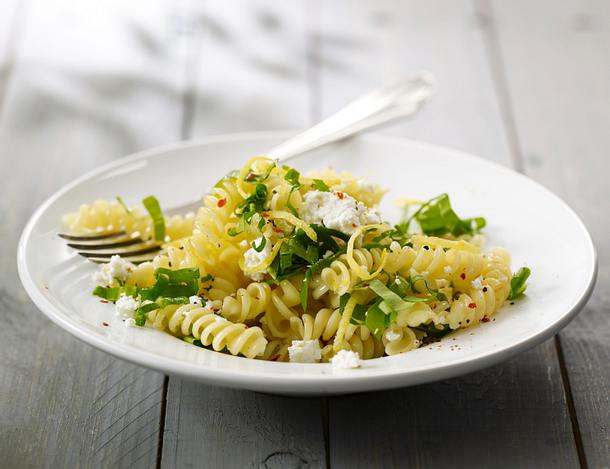 Bärlauch 4x anders: Bärlauchnudeln Rezept Bärlauch 4x anders: Bärlauchnudeln Rezept