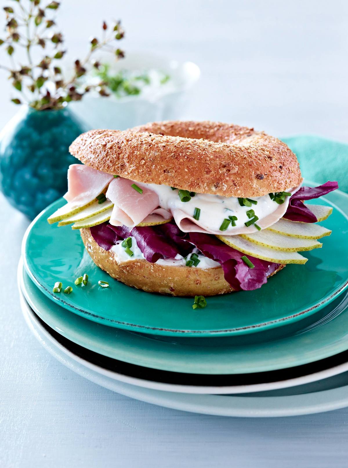 Bagel mit Schinken und Radicchio Rezept