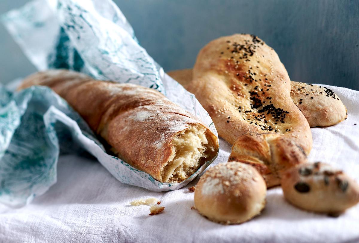 Baguette, Brötchen und Fladenbrot aus Evas Drei-Tage-Teig Rezept