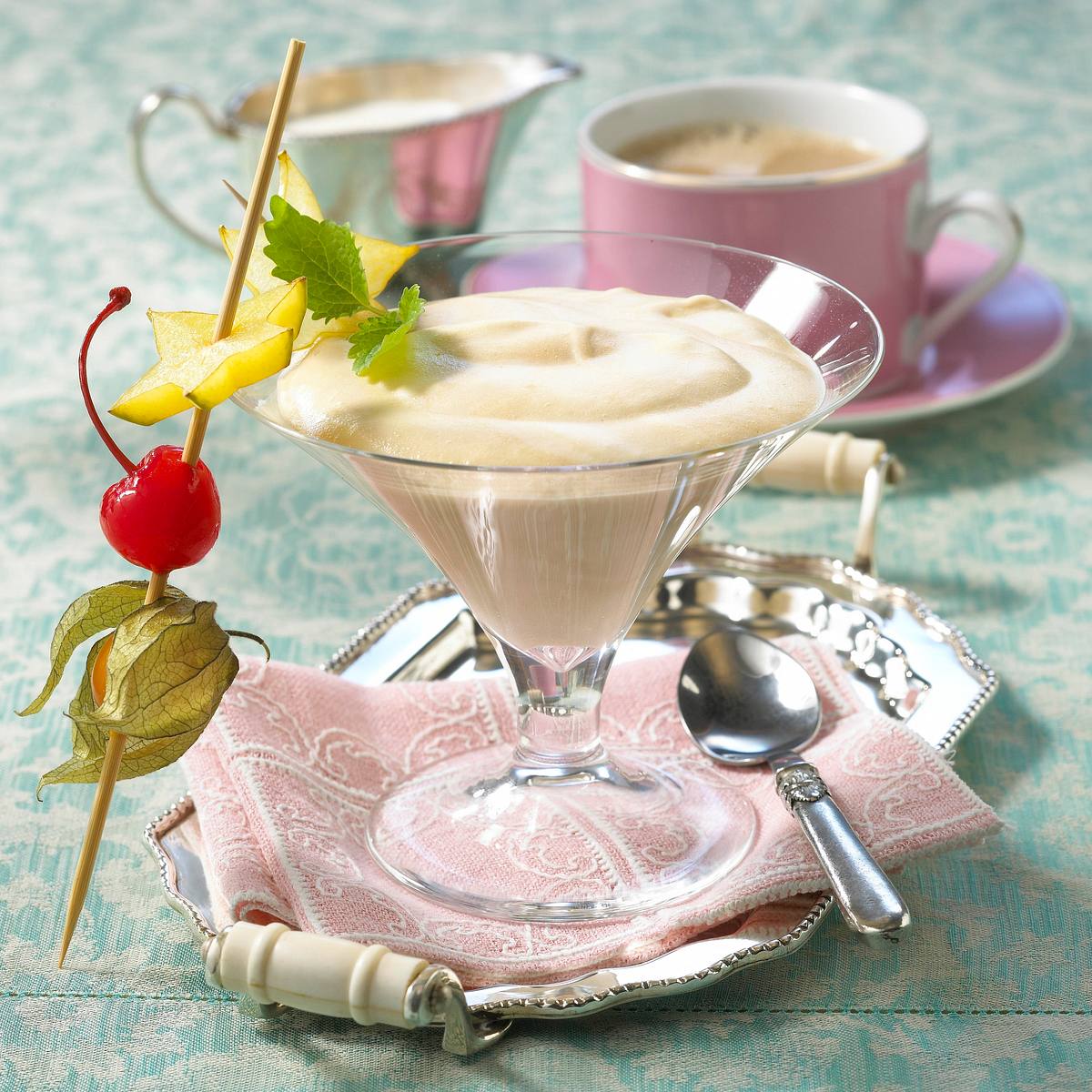 Baileys-Creme mit Obstspieß Rezept