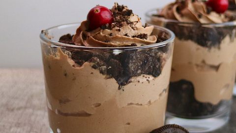 Baileys Schichtdessert im Glas