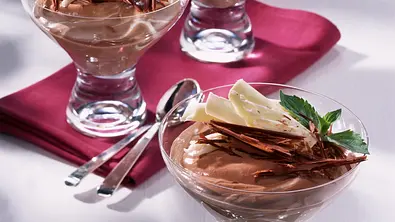 Baileys Schoko-Mousse Rezept - Foto: LECKER @ Bauer Media Group