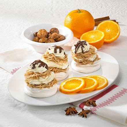 Baiser-Törtchen mit Kastaniencreme Rezept