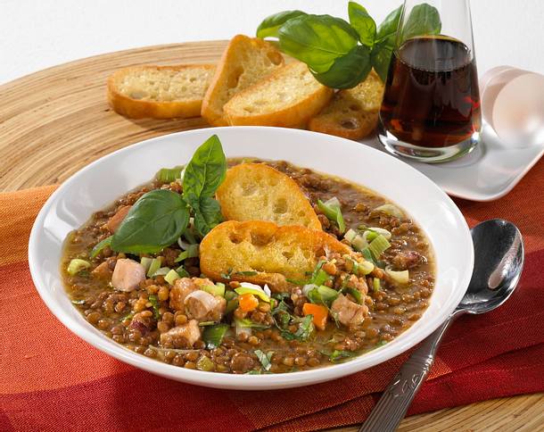 Balsamico-Linsen mit Kasseler & gerösteter Ciabatta Rezept