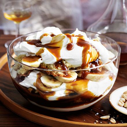 Bananen-Butterscotch-Trifle Rezept Bananen-Butterscotch-Trifle Rezept