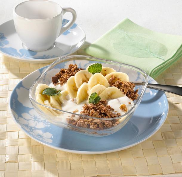 Bananen-Müsli mit Joghurt Rezept Bananen-Müsli mit Joghurt Rezept