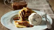 Bananen Pancakes mit Schokosoße Rezept - Foto: House of Food / Bauer Food Experts KG