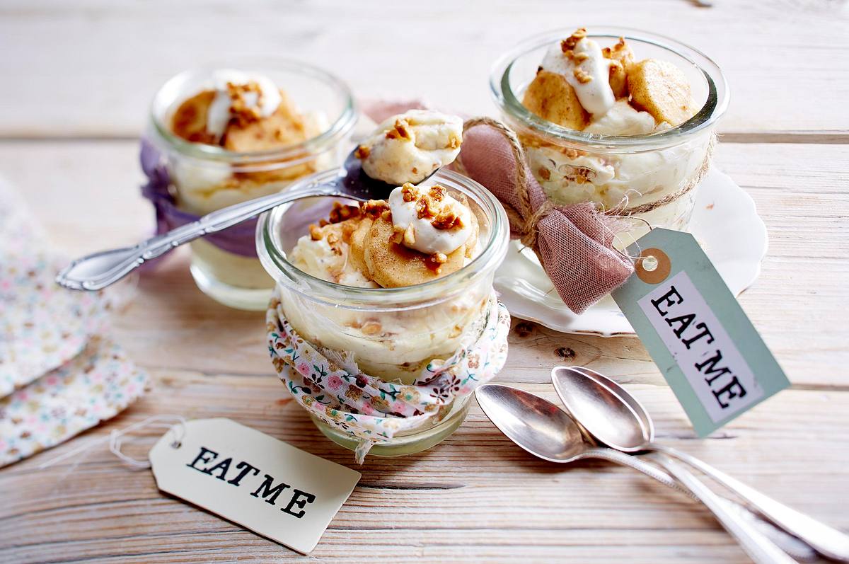 Bananen-Pudding mit Haselnusskrokant Rezept