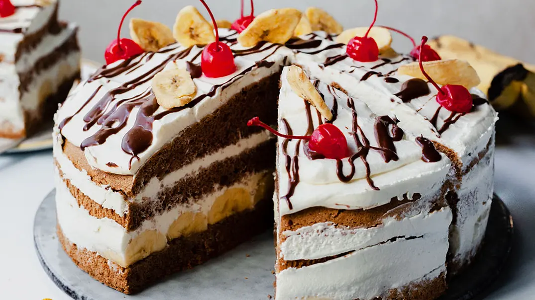Bananensplit-Torte Rezept - Foto: ShowHeroes für LECKER @ Bauer Media Group