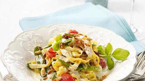 Bandnudeln in Tomaten-Ricotta-Soße Rezept - Foto: House of Food / Bauer Food Experts KG