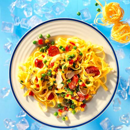 Bandnudeln mit Balkan-Gemüse Rezept Bandnudeln mit Balkan-Gemüse Rezept