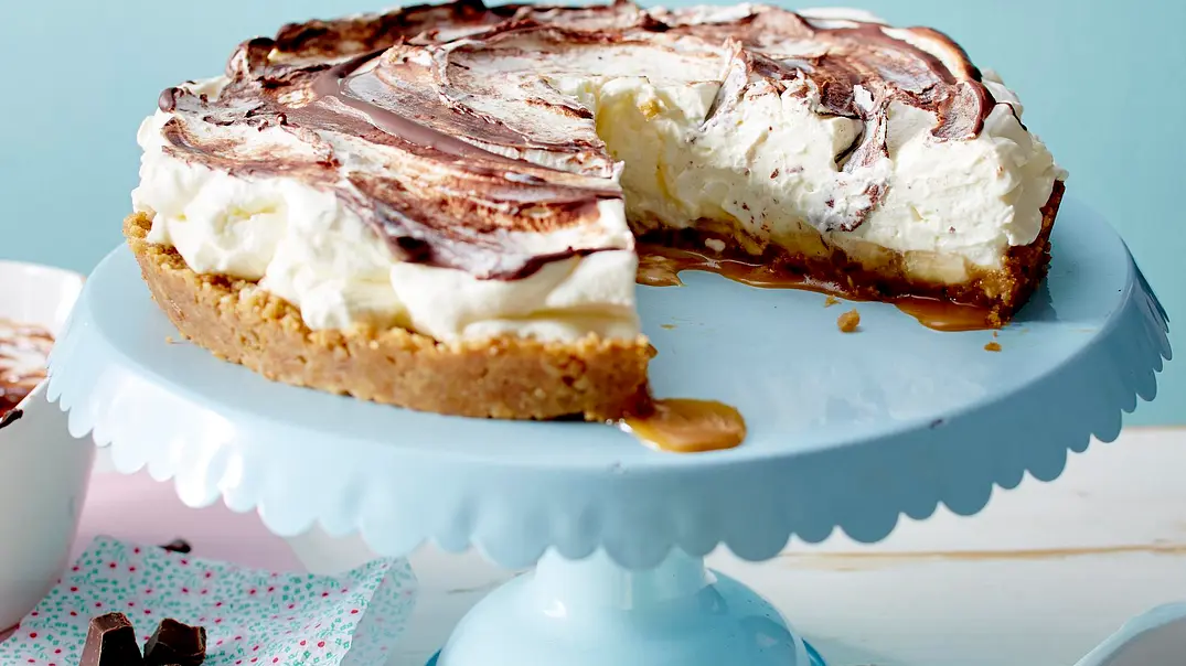Banoffe-Pie mit Schokoswirl Rezept - Foto: LECKER @ Bauer Media Group Banoffe-Pie mit Schokoswirl Rezept - Foto: LECKER @ Bauer Media Group