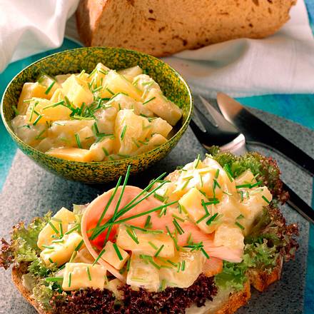 Bauernbrot mit Ananassalat Rezept Bauernbrot mit Ananassalat Rezept