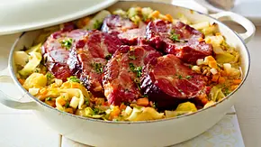 Bauerneintopf aus dem Ofen Rezept - Foto: LECKER @ Bauer Media Group Bauerneintopf aus dem Ofen Rezept - Foto: LECKER @ Bauer Media Group
