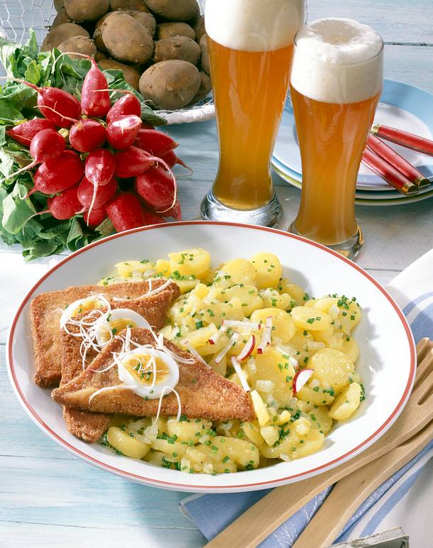 Bayerischer Kartoffel-Salat mit Fleischkäse Rezept | LECKER