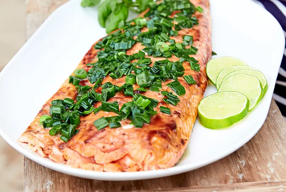 BBQ-Lachs von der Planke Rezept BBQ-Lachs von der Planke Rezept