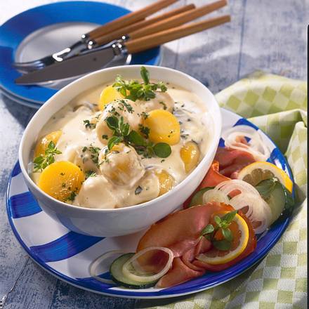 Bechamel-Kartoffeln mit Katenschinken Rezept Bechamel-Kartoffeln mit Katenschinken Rezept