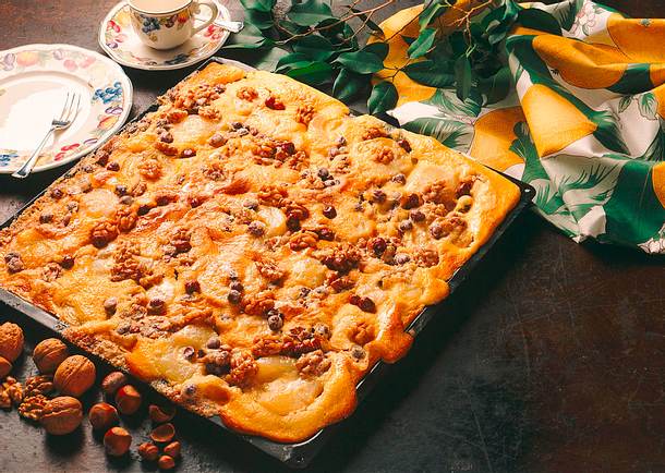 Becherkuchen mit Nüssen Rezept Becherkuchen mit Nüssen Rezept