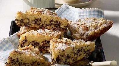 Becherkuchen mit Streusel Rezept - Foto: LECKER @ Bauer Media Group