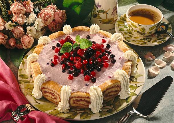 Beeren-Quarktorte Rezept