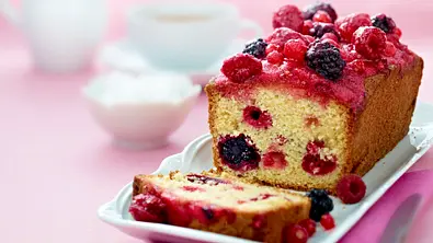 Beerenkuchen Rezept - Foto: LECKER @ Bauer Media Group