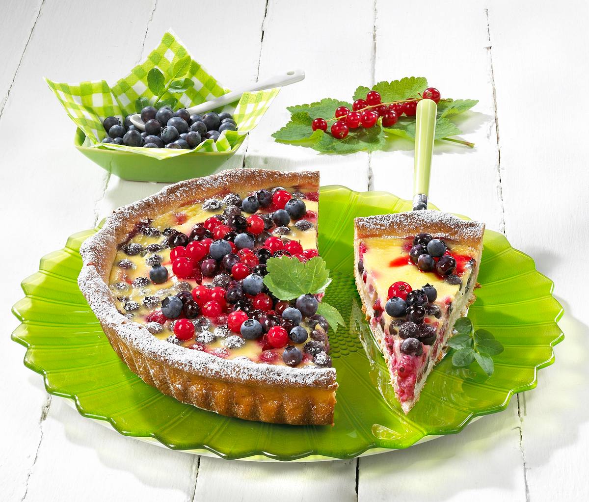 Beerenkuchen mit Schmandguss Rezept