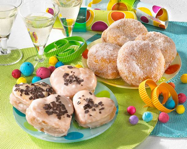 Berliner mit zweierlei Füllung Rezept