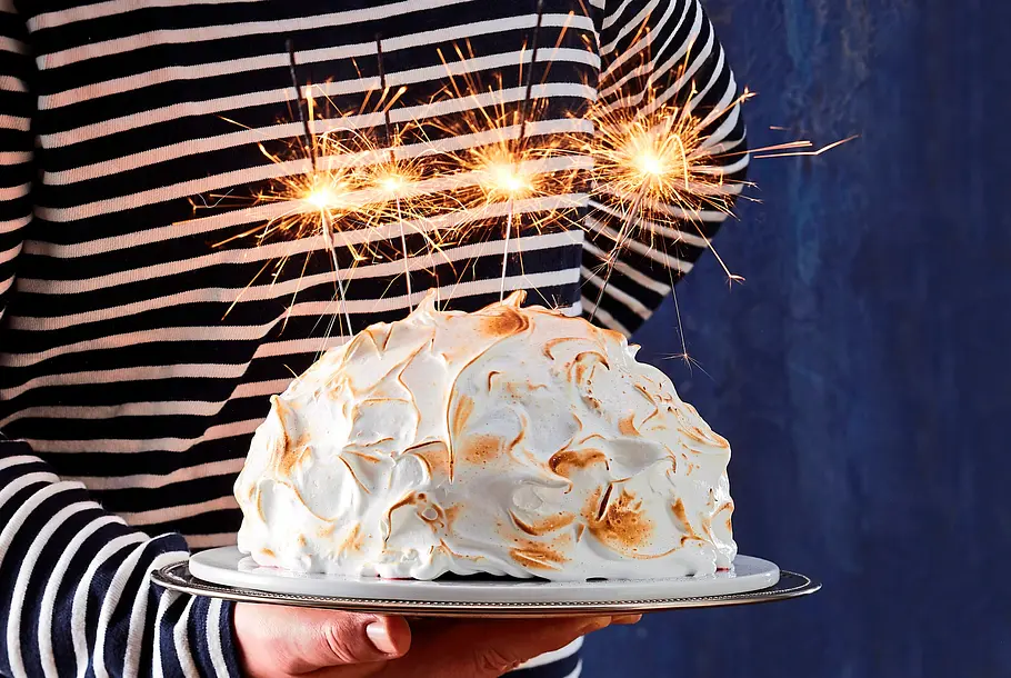 Berry New Year Torte