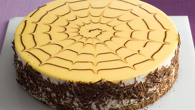 Beste Eierlikörtorte mit VERPOORTEN Rezept - Foto: LECKER @ Bauer Media Group