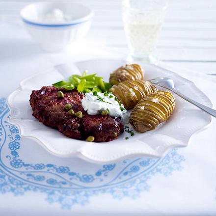 Biff à la Lindström mit Hasselback-Kartoffeln Rezept Biff à la Lindström mit Hasselback-Kartoffeln Rezept