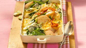 Birnen-Bohnen-Hähnchen-Auflauf in Gorgonzolasoße Rezept - Foto: LECKER @ Bauer Media Group