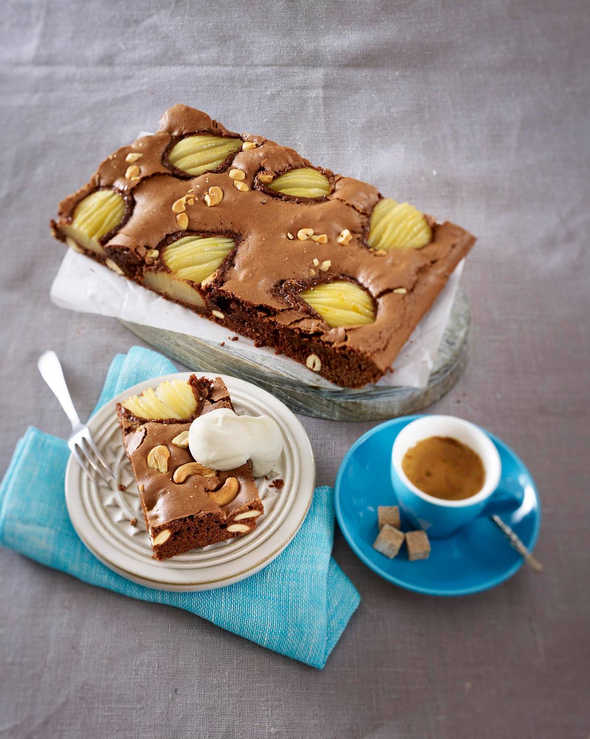 Birnen-Brownies mit Cashewkernen Rezept