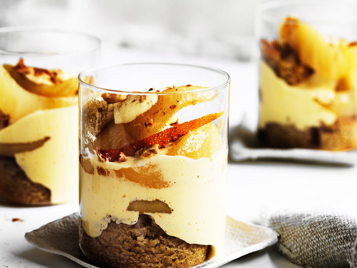 Birnen-Mandel-Trifle mit Orangensabayon Rezept