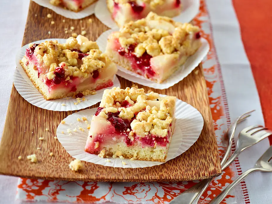 Birnen-Preiselbeer-Kuchen Rezept