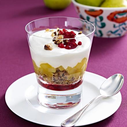 Birnen-Preiselbeer-Trifle Rezept Birnen-Preiselbeer-Trifle Rezept