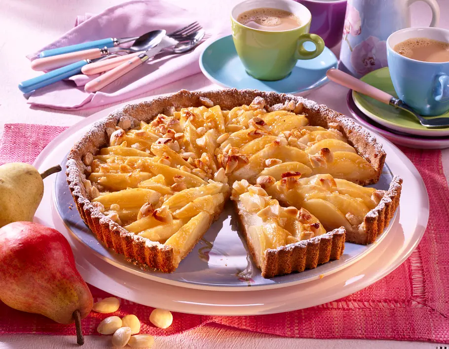 Birnen-Tarte mit Mandeln Rezept Birnen-Tarte mit Mandeln Rezept